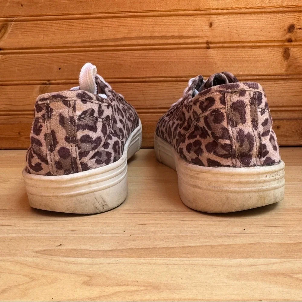 Cherokee Sneakers Platform Leopard Silver Studs Big Kids 6 (W 7.5) Animal Print